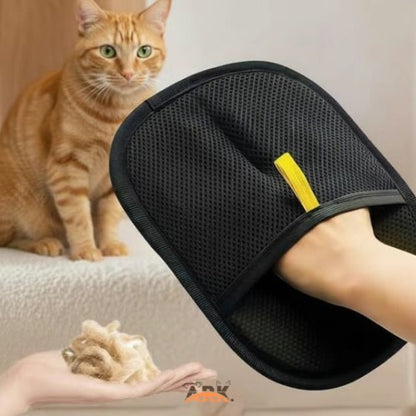 FurFree™ Grooming Mitt