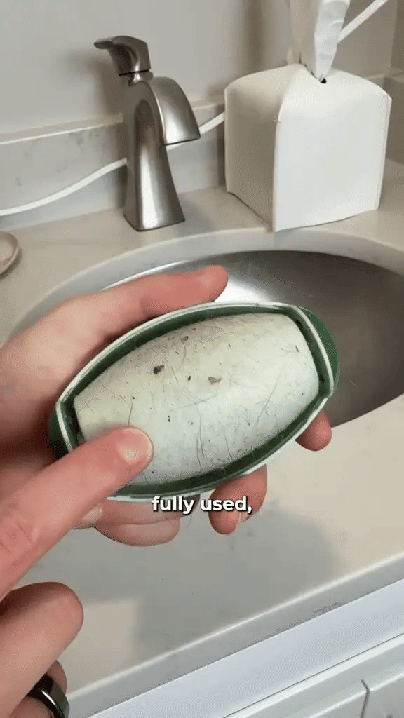 Extra-Sticky Portable Lint Catcher